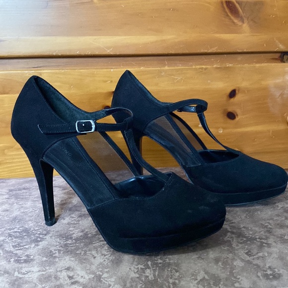 Call It Spring Suede and Mesh Platform Heel Black US 9 - Picture 4 of 6